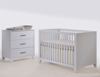 Tulip  Aiko Crib and 3 Drawer dresser set in White