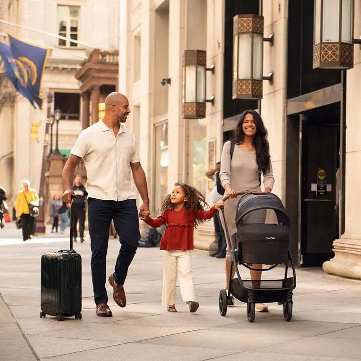 Triv™ next + pipa™ aire rx + lytl™ bassinet travel system in Thistle