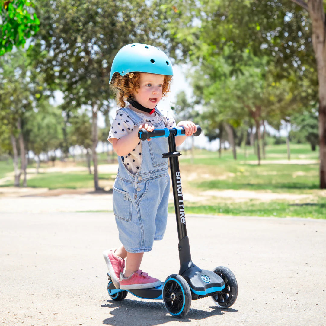smarTrike Xtend Scooter ride on