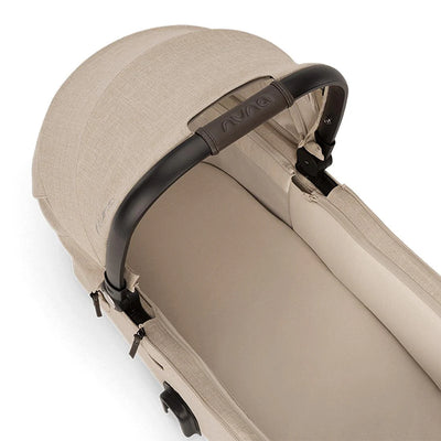 Nuna DEMI next bassinet + stand
