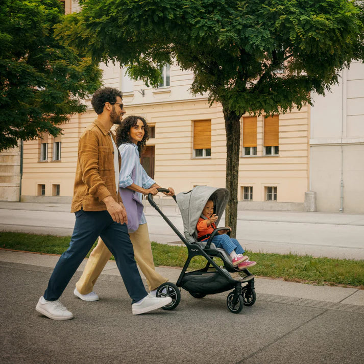 bmw nuna stroller Nuna