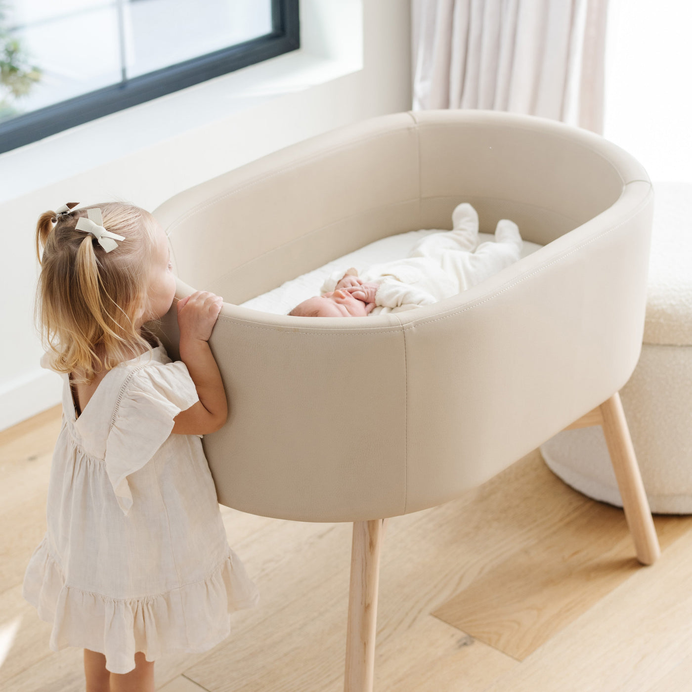 babyletto x GATHRE Hoop Bassinet