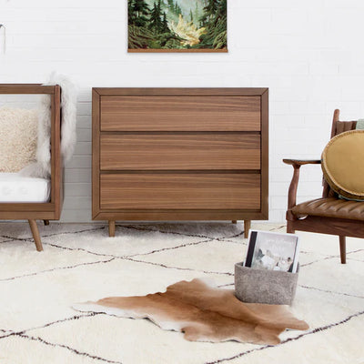 Nifty 3 Drawer Dresser