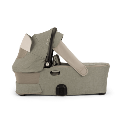 Nuna DEMI next bassinet + stand