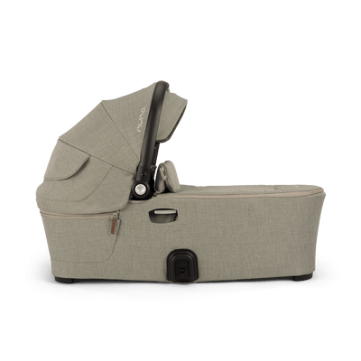 Nuna DEMI next bassinet + stand