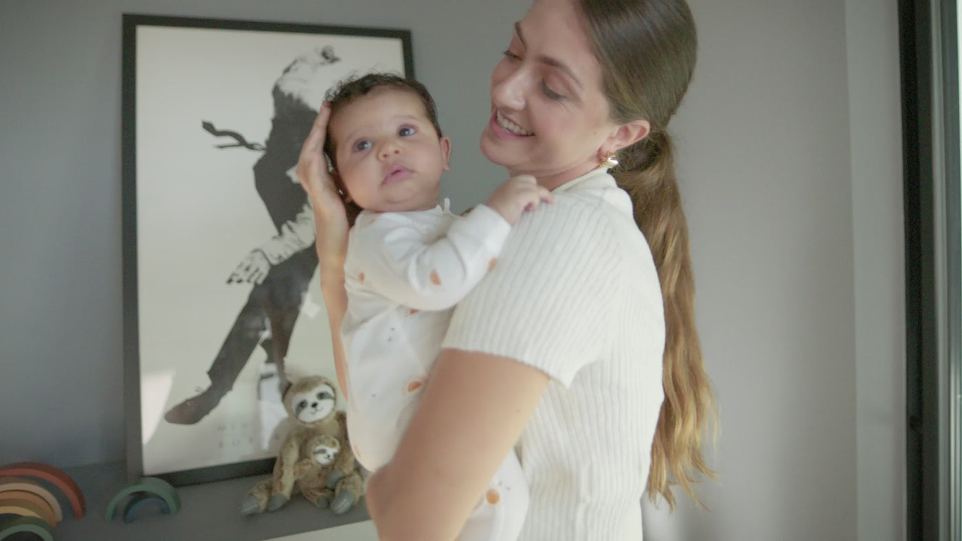 Nuna SENA Aire with Zip-off Bassinet + Changer