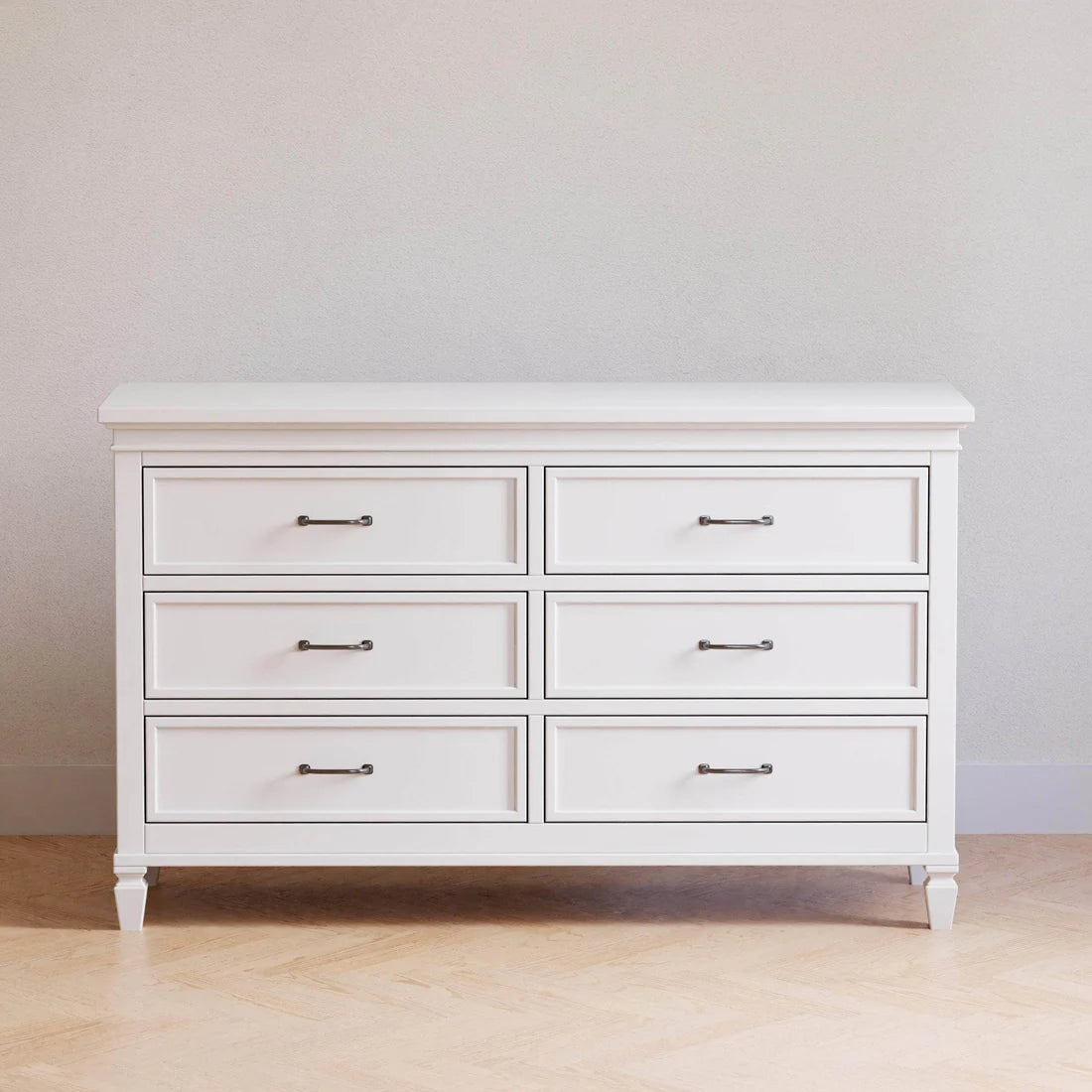 Darlington 6 Drawer Dresser in Warm White