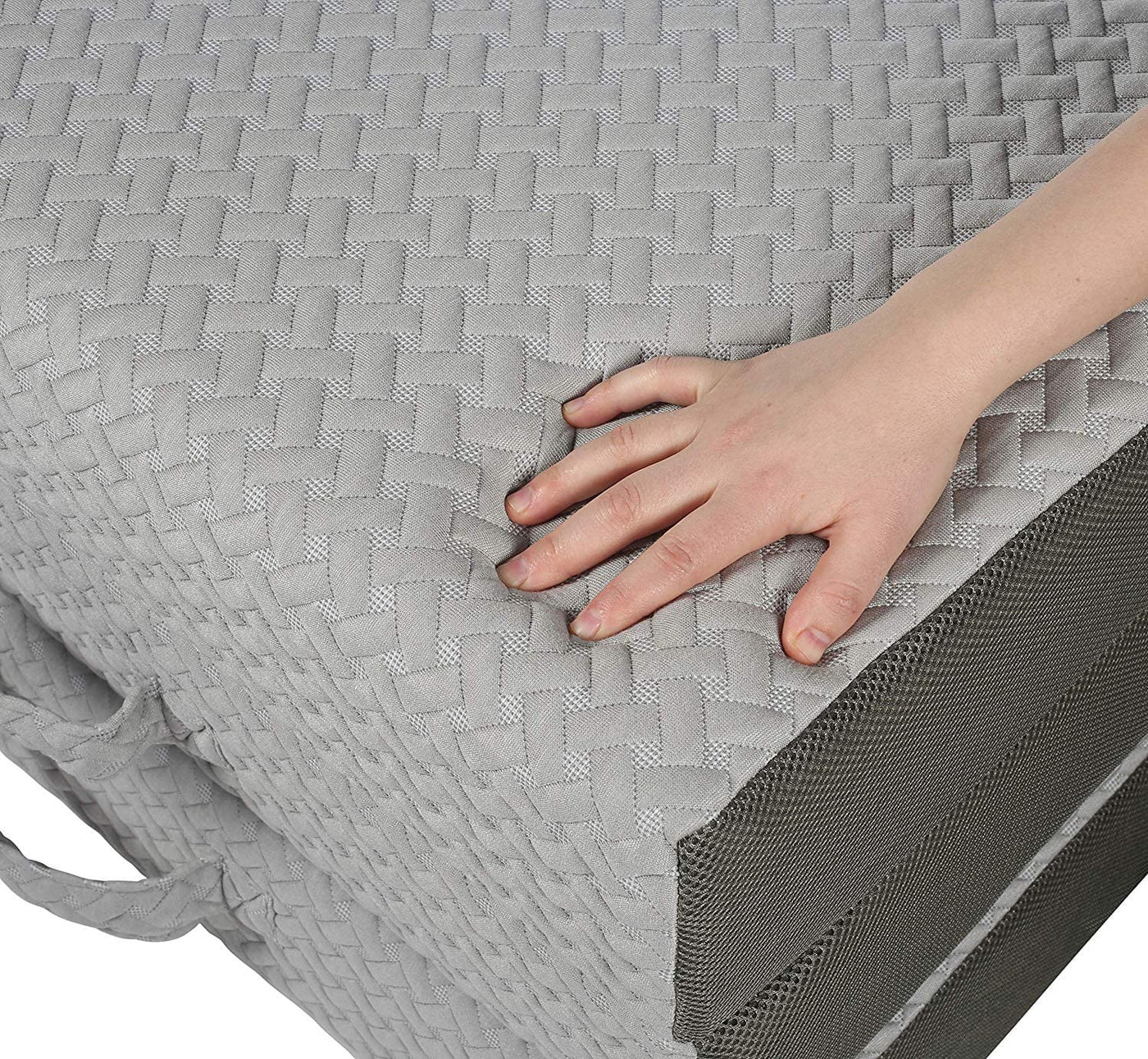Milliard 6 Inch Memory Foam Tri Folding Mattress with Ultra Soft Removable Cover and NonSlip Bottom 75"x31"
