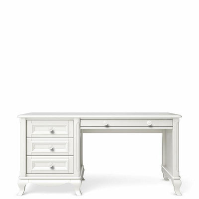 Romina Antonio Desk