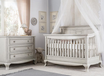 Romina Antonio Convertible Crib / Solid Back