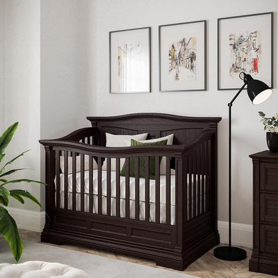 Romina Imperio Convertible Crib / Solid Back