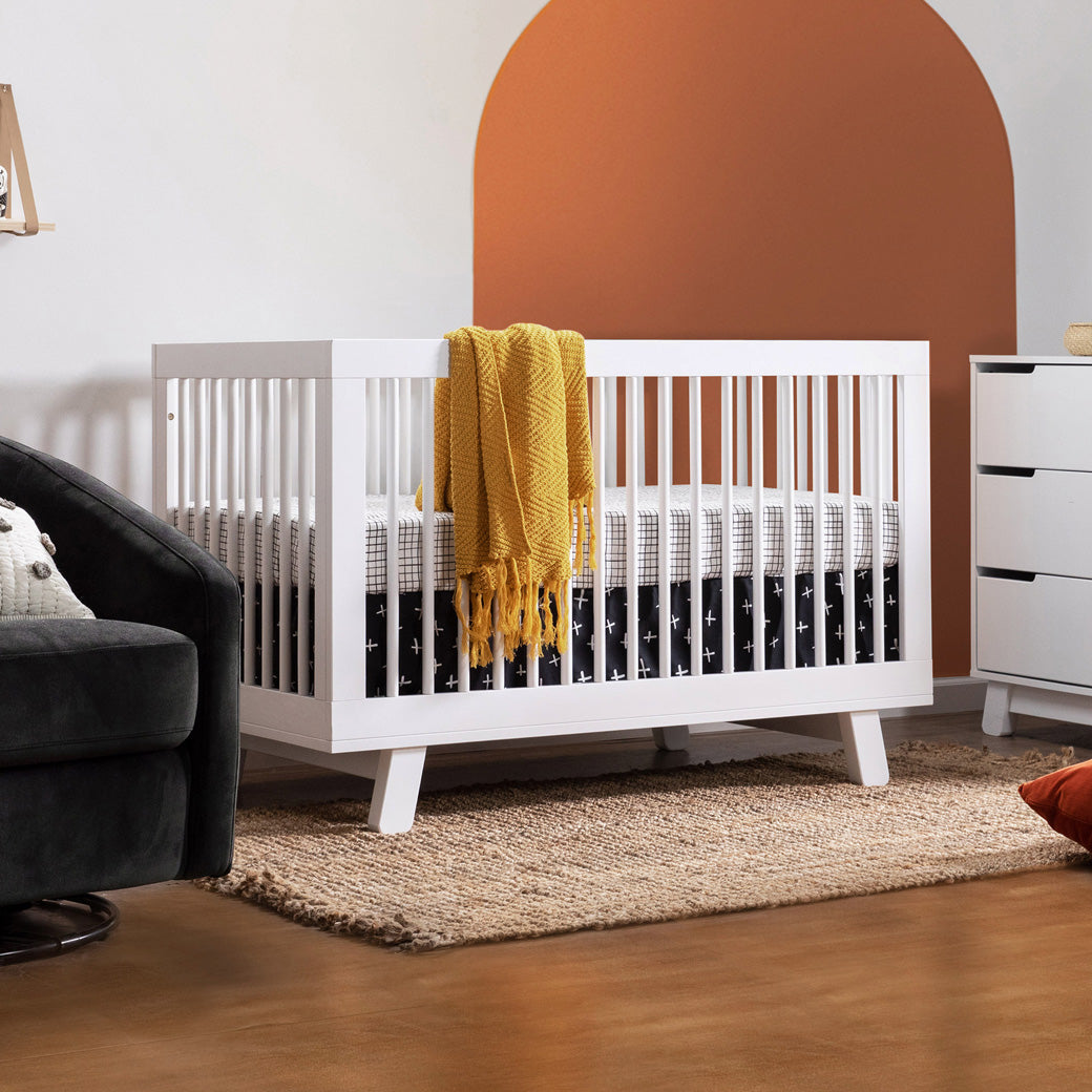 Hudson 3-in-1 Convertible Crib + Toddler Rail