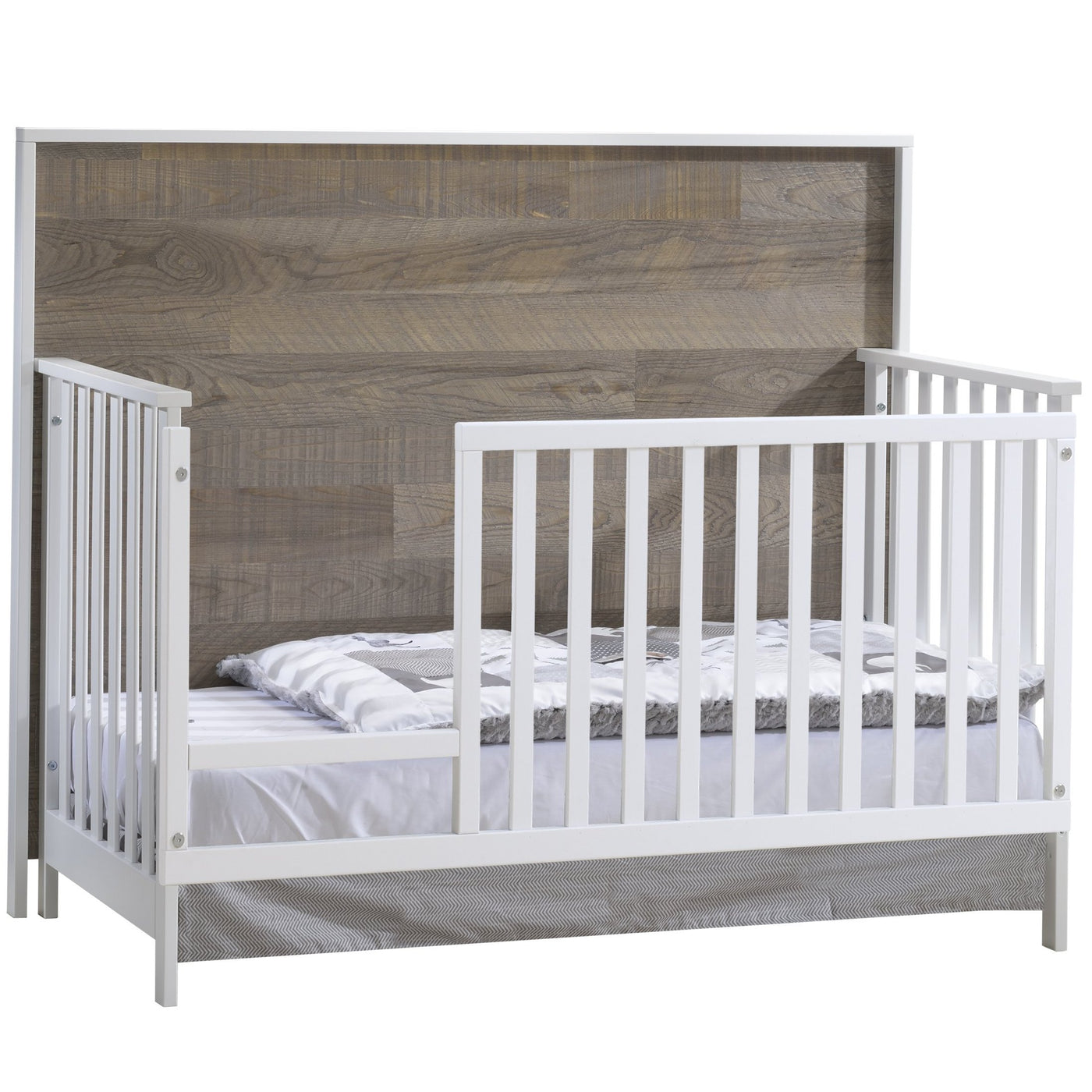 Nest Vibe 5-in-1 Convertible Crib