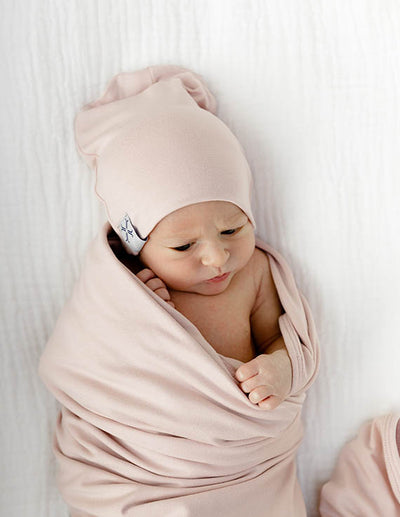 Jacqueline & Jac Blush Beanie & Blanket Set