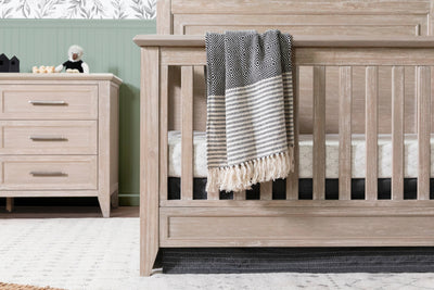 Beckett Rustic 4 in 1 Convertible Flat Top Crib in Sandbar